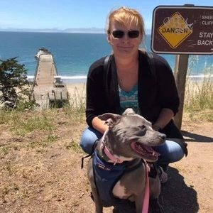 Meet your Posher, Suzie